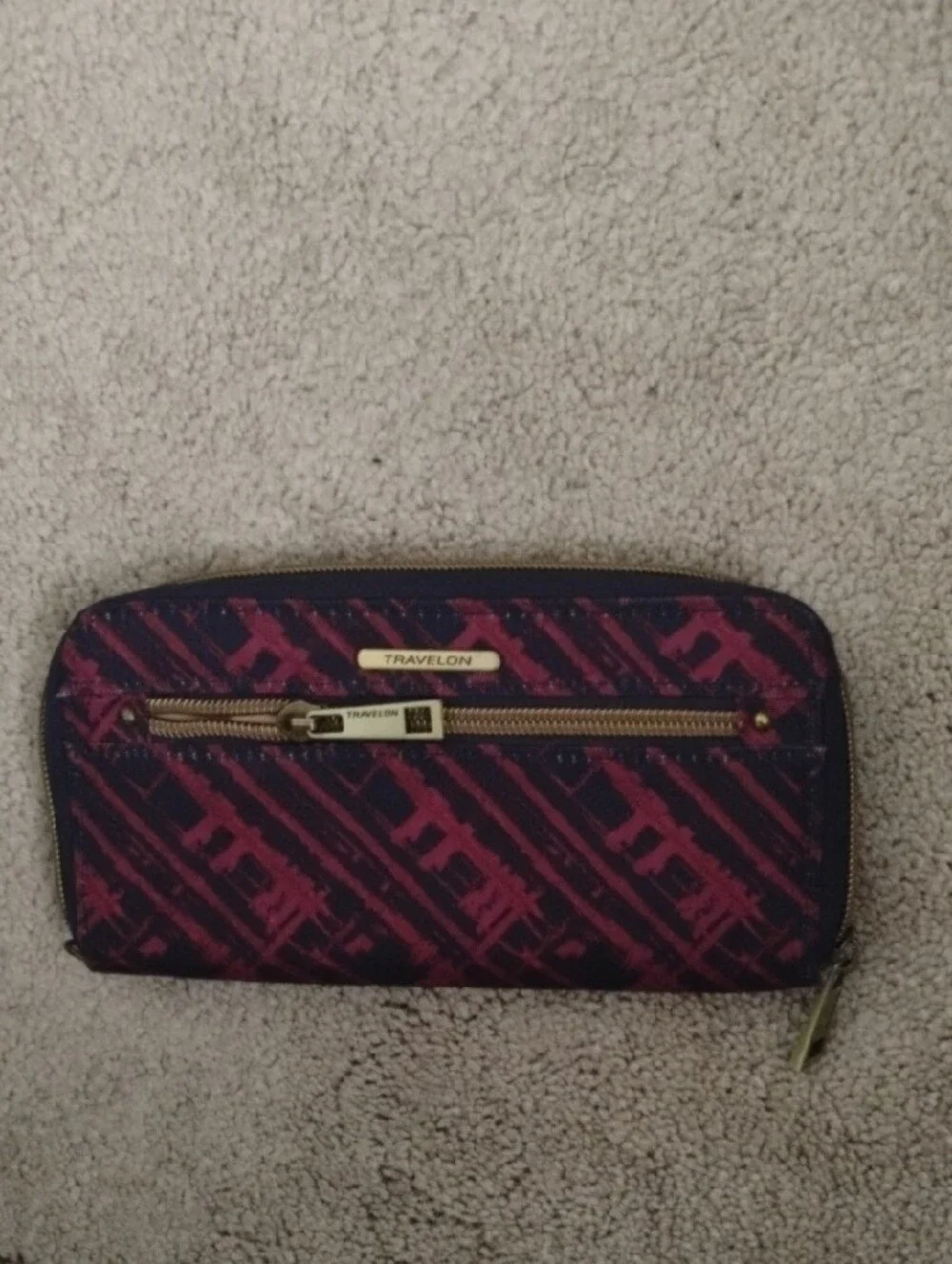 Travelon Navy and Purple Patterned Zip Wallet with Gold Hardware.Like New